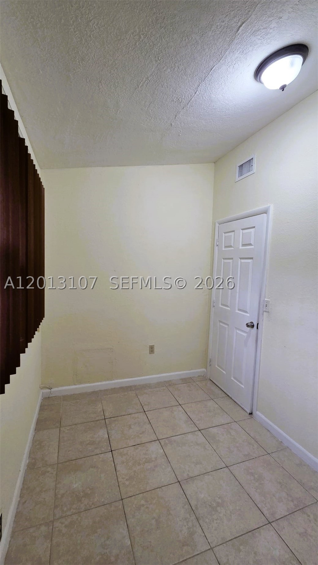 2335 Nw 55th St Property Photo 15
