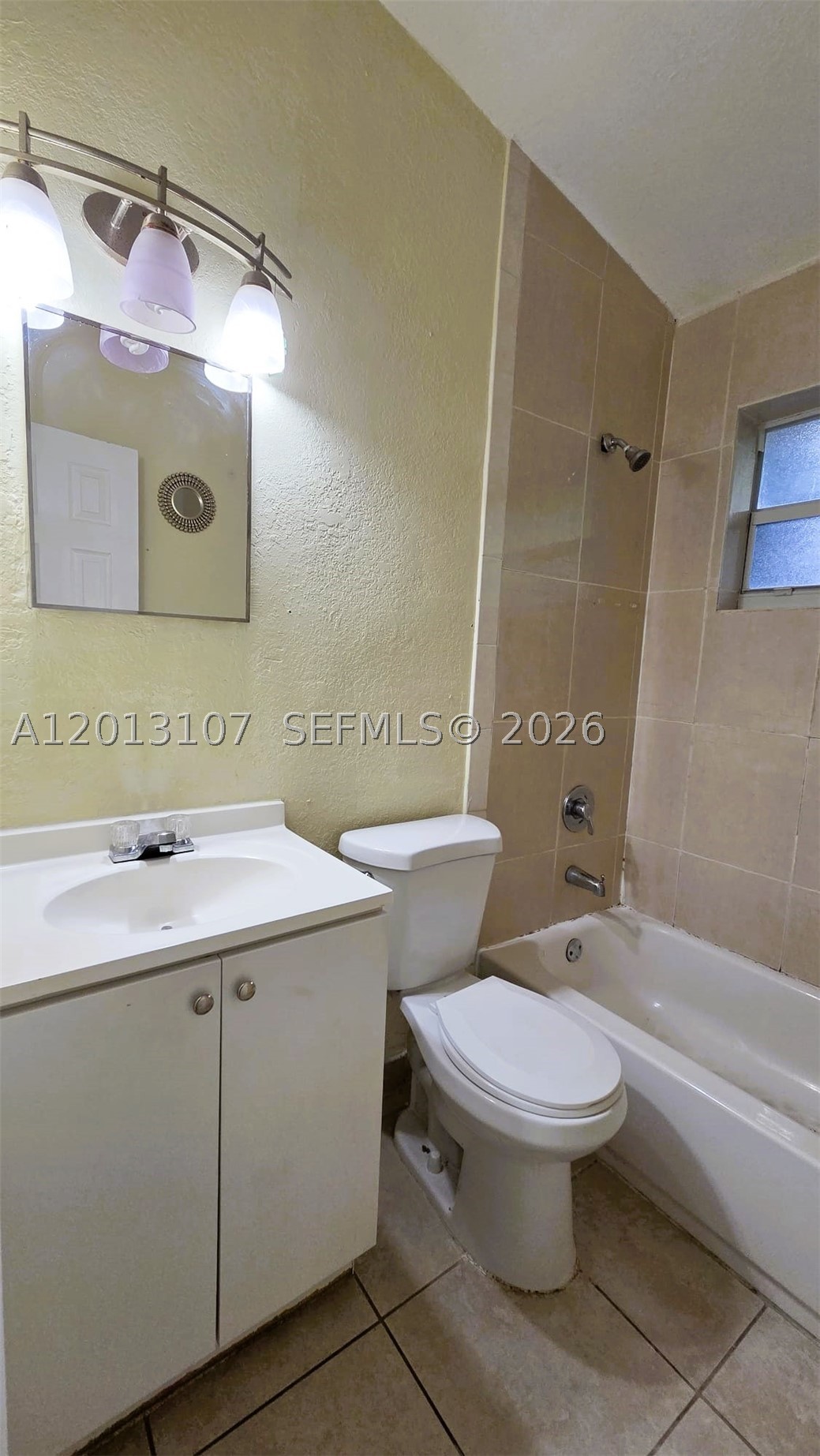 2335 Nw 55th St Property Photo 20