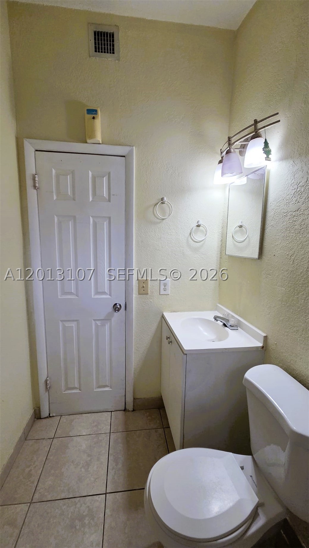 2335 Nw 55th St Property Photo 22