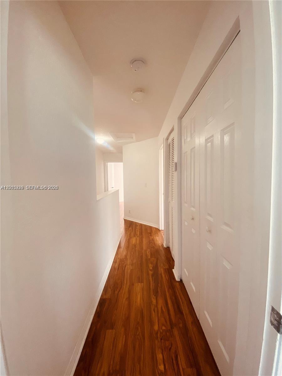2567 Cordoba Bnd Property Photo 10