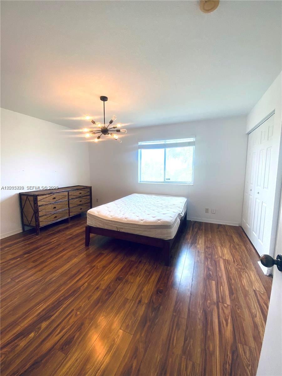2567 Cordoba Bnd Property Photo 11