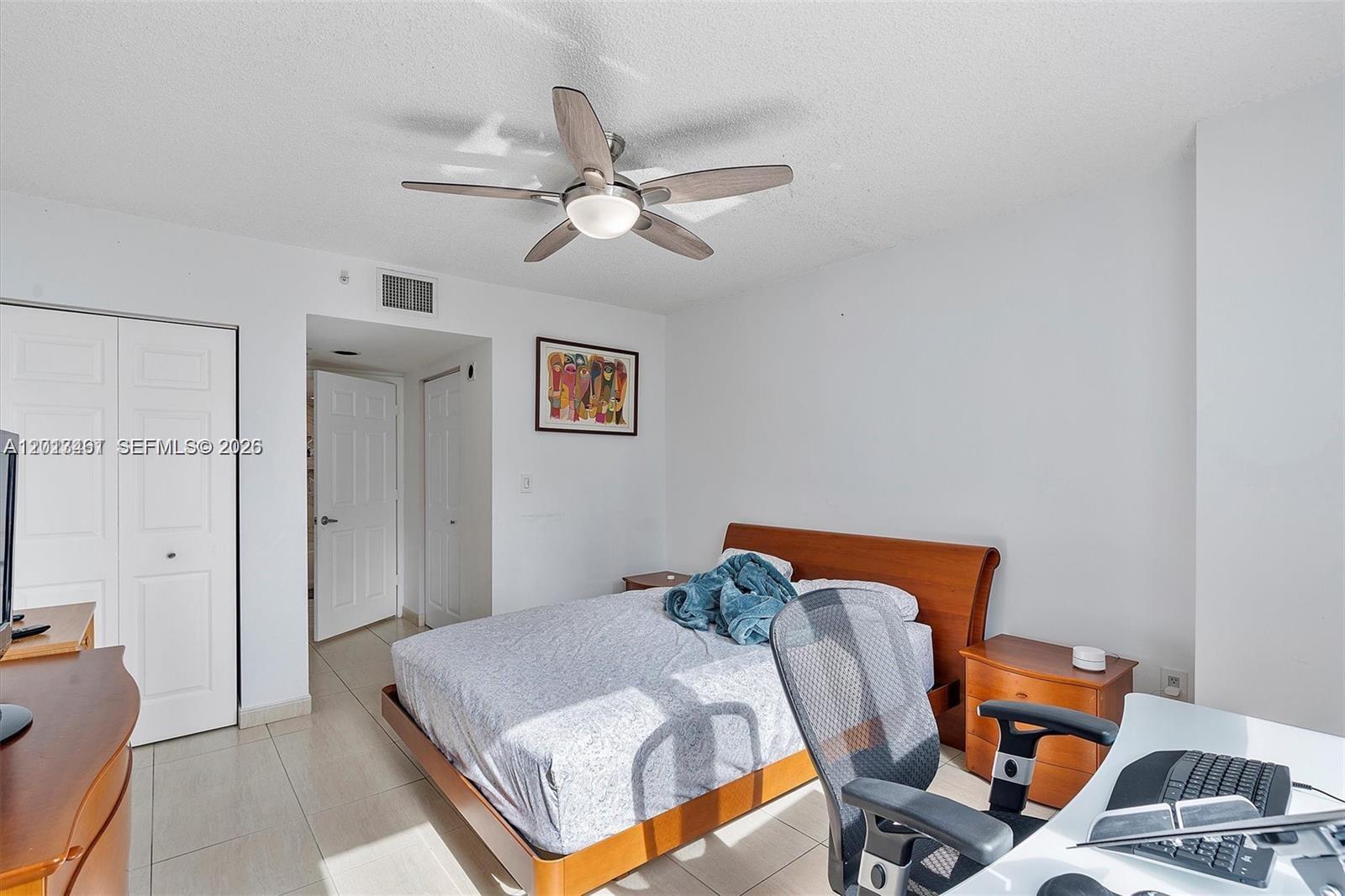 1155 Brickell Bay Dr 603 Property Photo 8