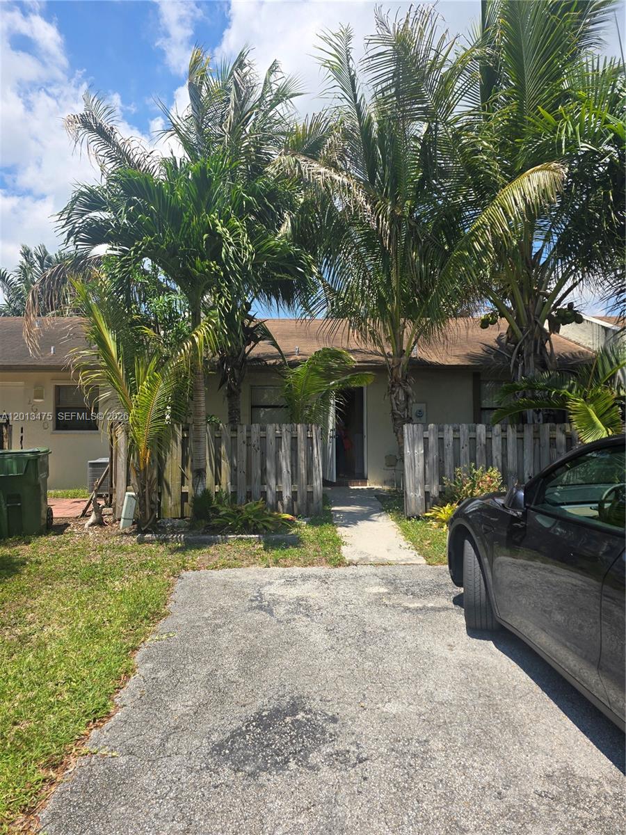1630 Sandpiper Blvd