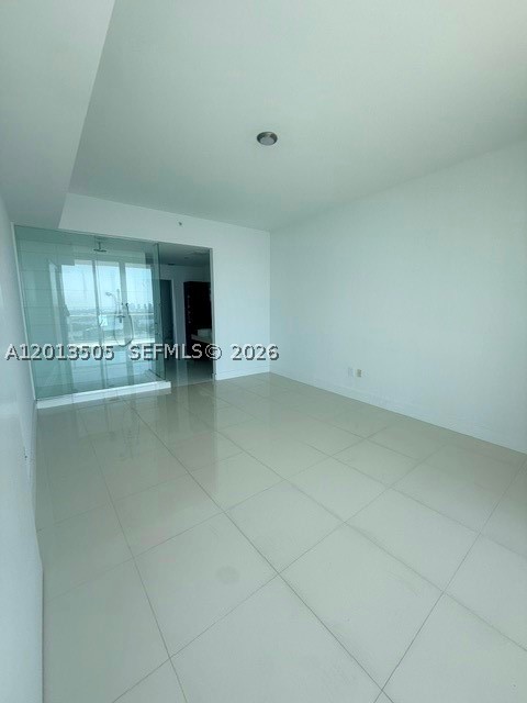 2020 N Bayshore Dr 3804 Property Photo 15