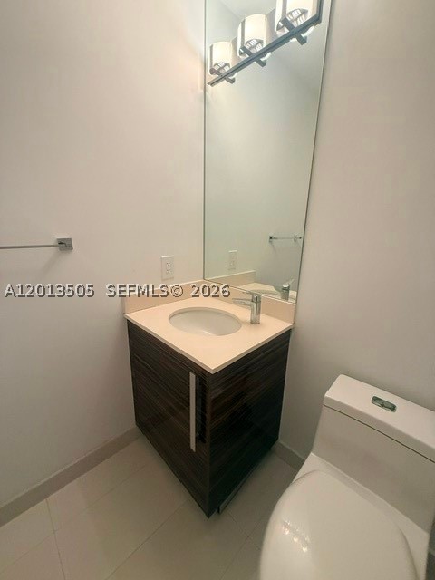 2020 N Bayshore Dr 3804 Property Photo 23