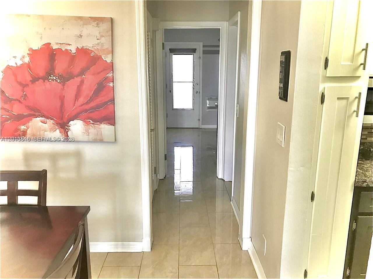 900 Sw 11th Ave 17c Property Photo 14