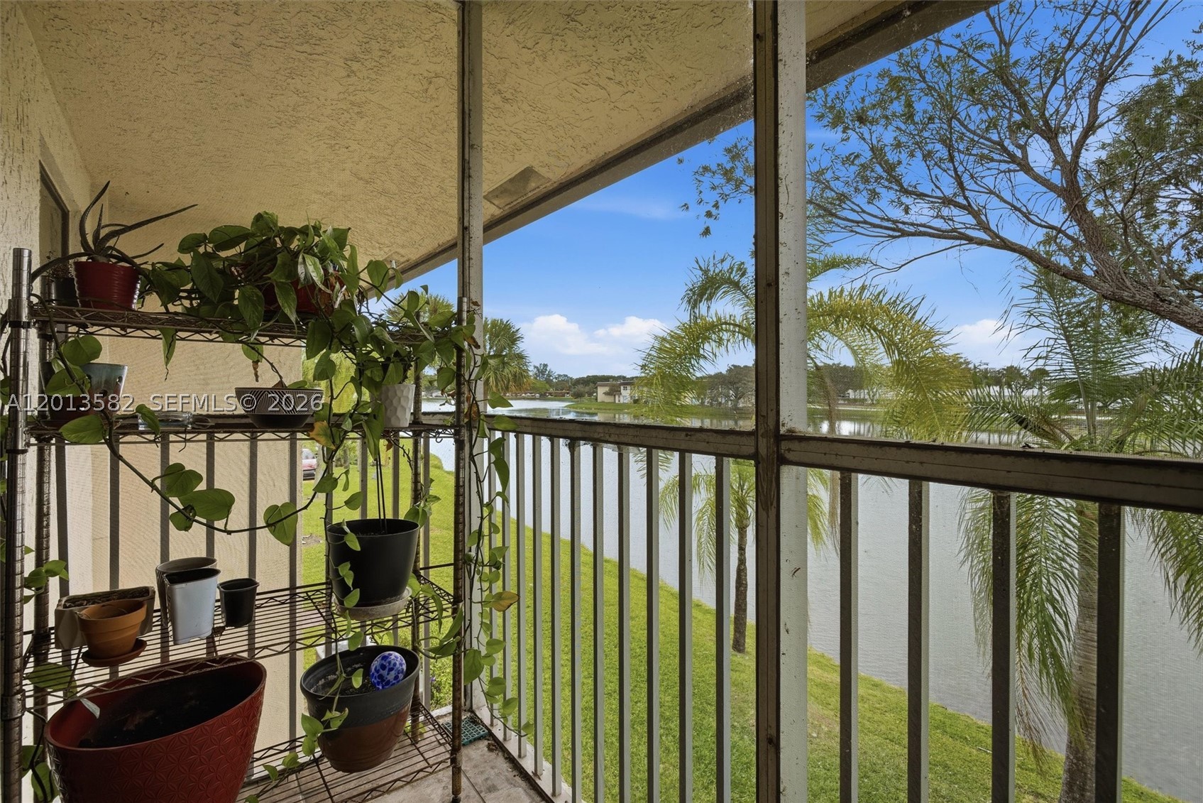 5501 Lakeside Dr 204 Property Photo 18