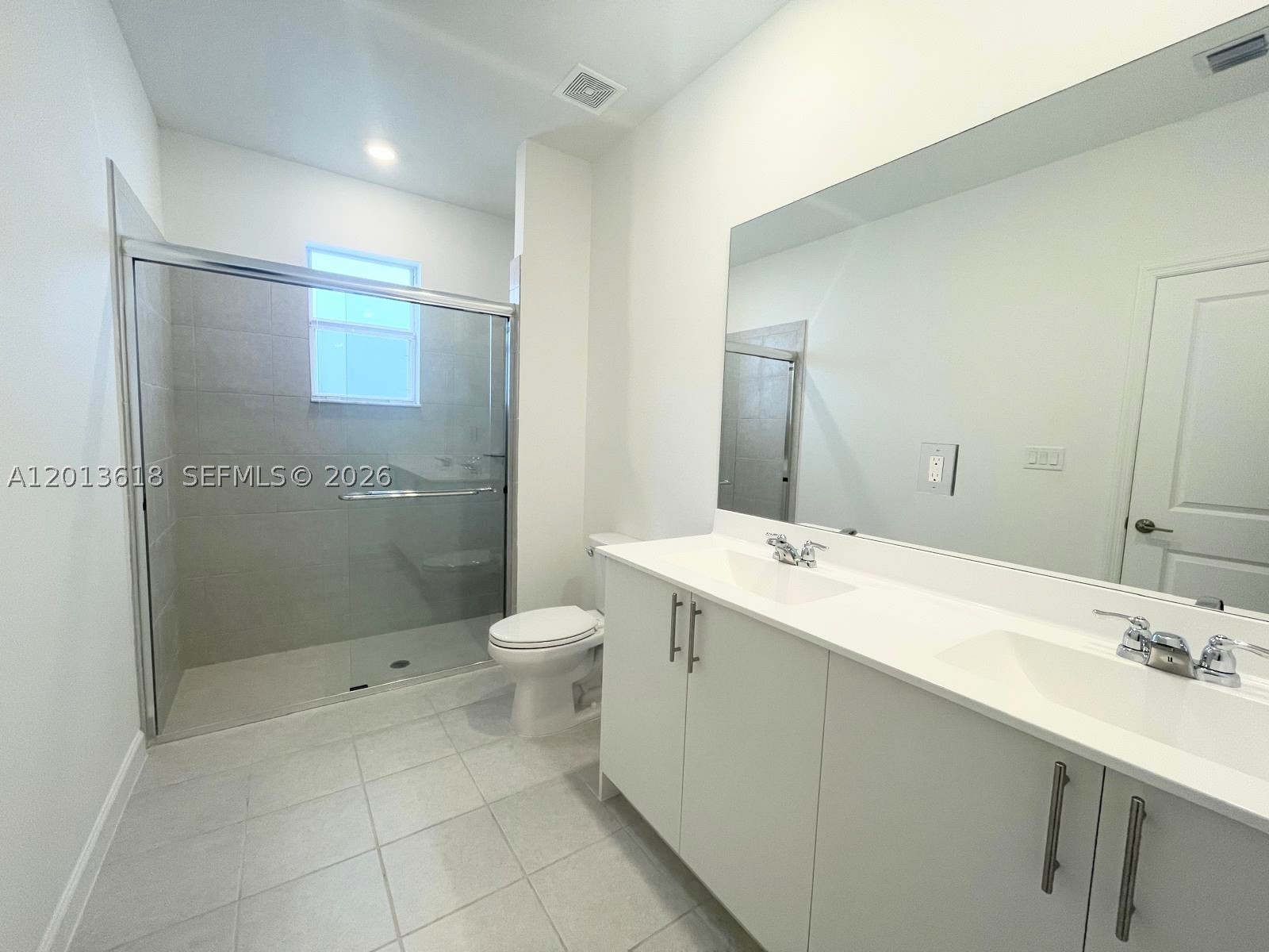 863 Se 26th Ter 0 Property Photo 12