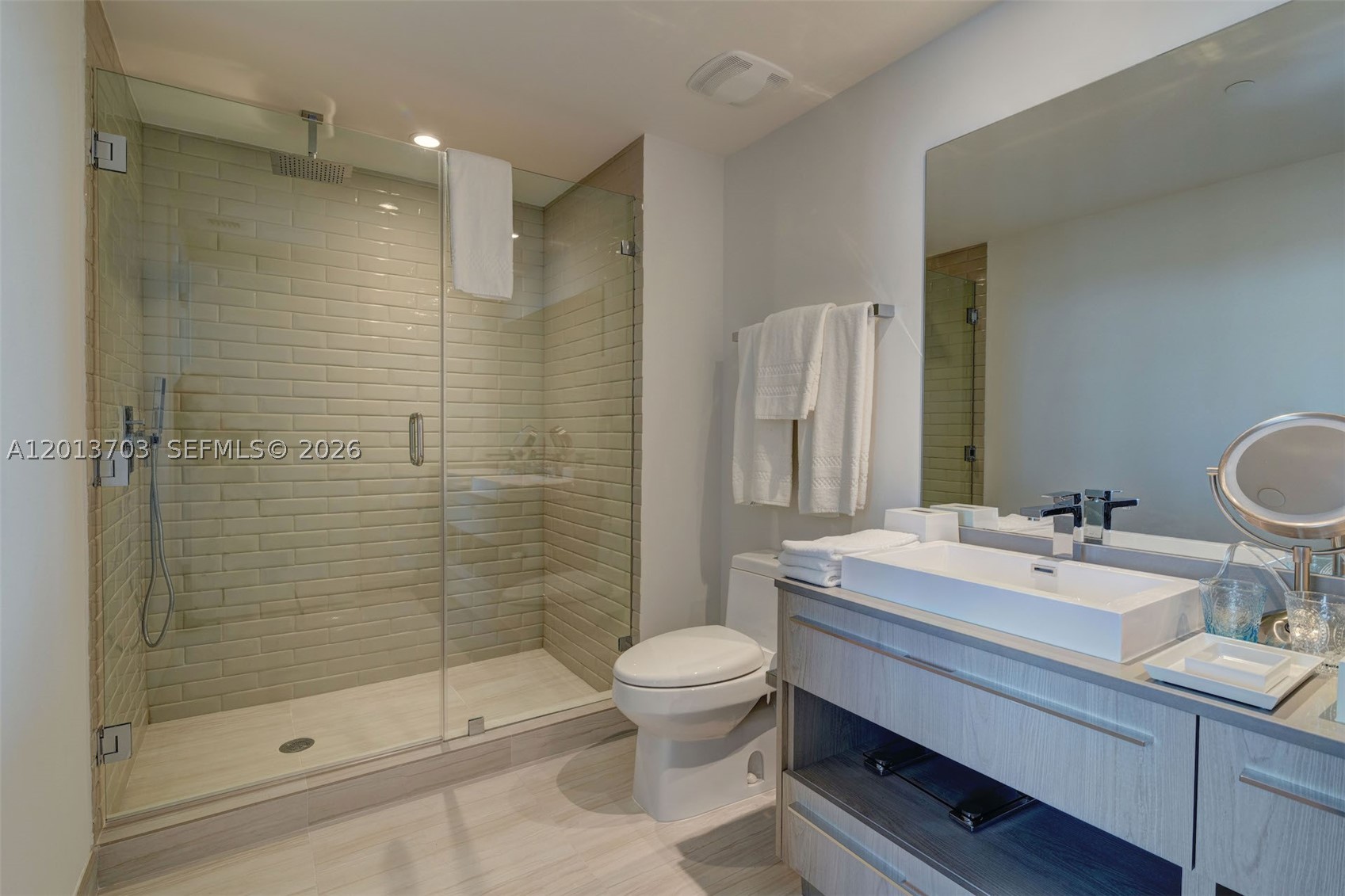 4010 S Ocean Dr R2106 Property Photo 16