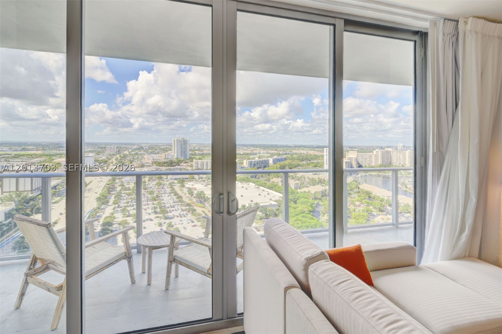 4010 S Ocean Dr R2106 Property Photo 19