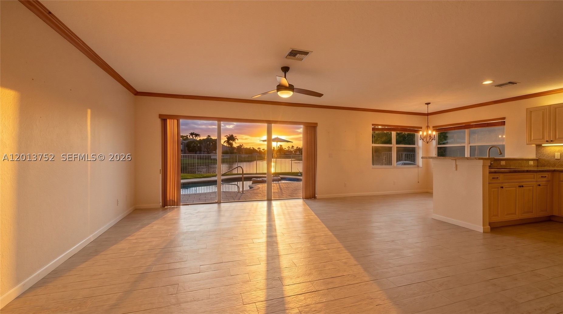 4019 Turquoise Trl Property Photo 3