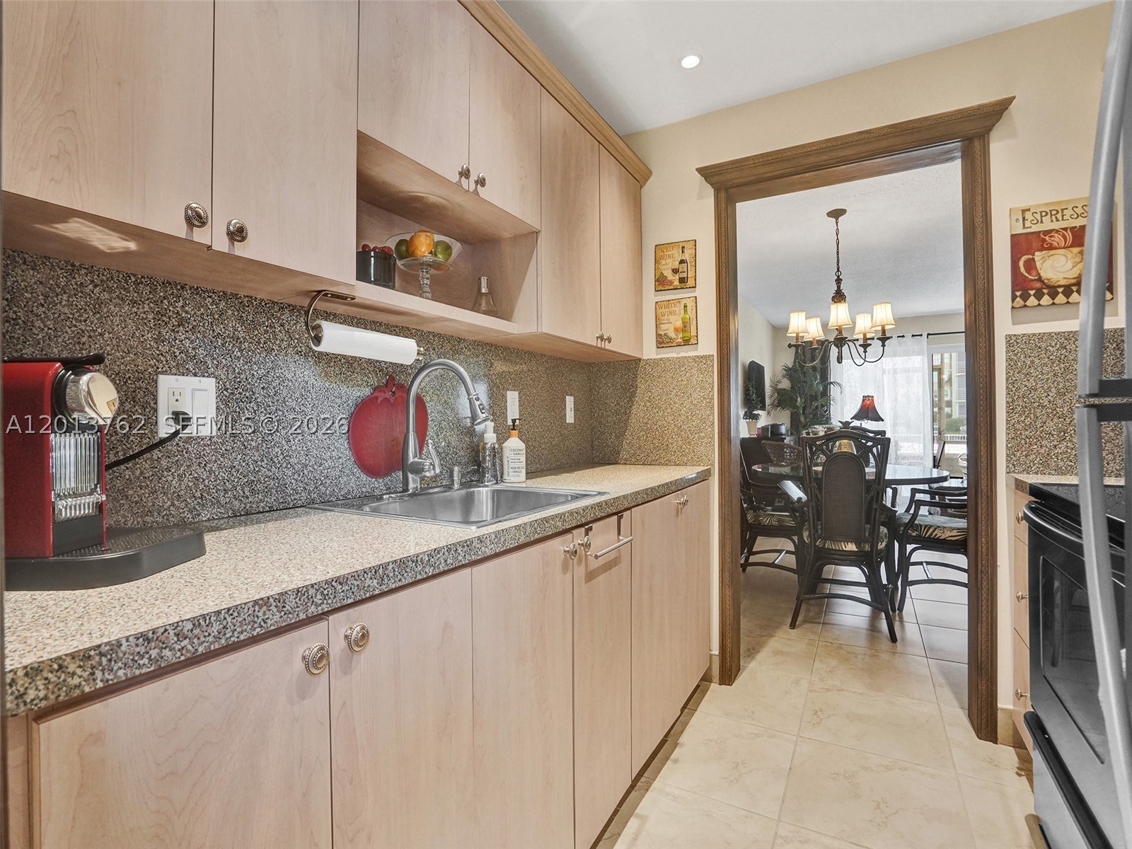 2600 Diana Dr 105 Property Photo 14