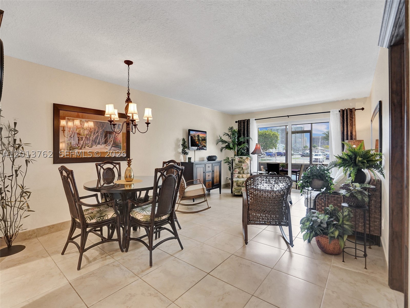 2600 Diana Dr 105 Property Photo 16