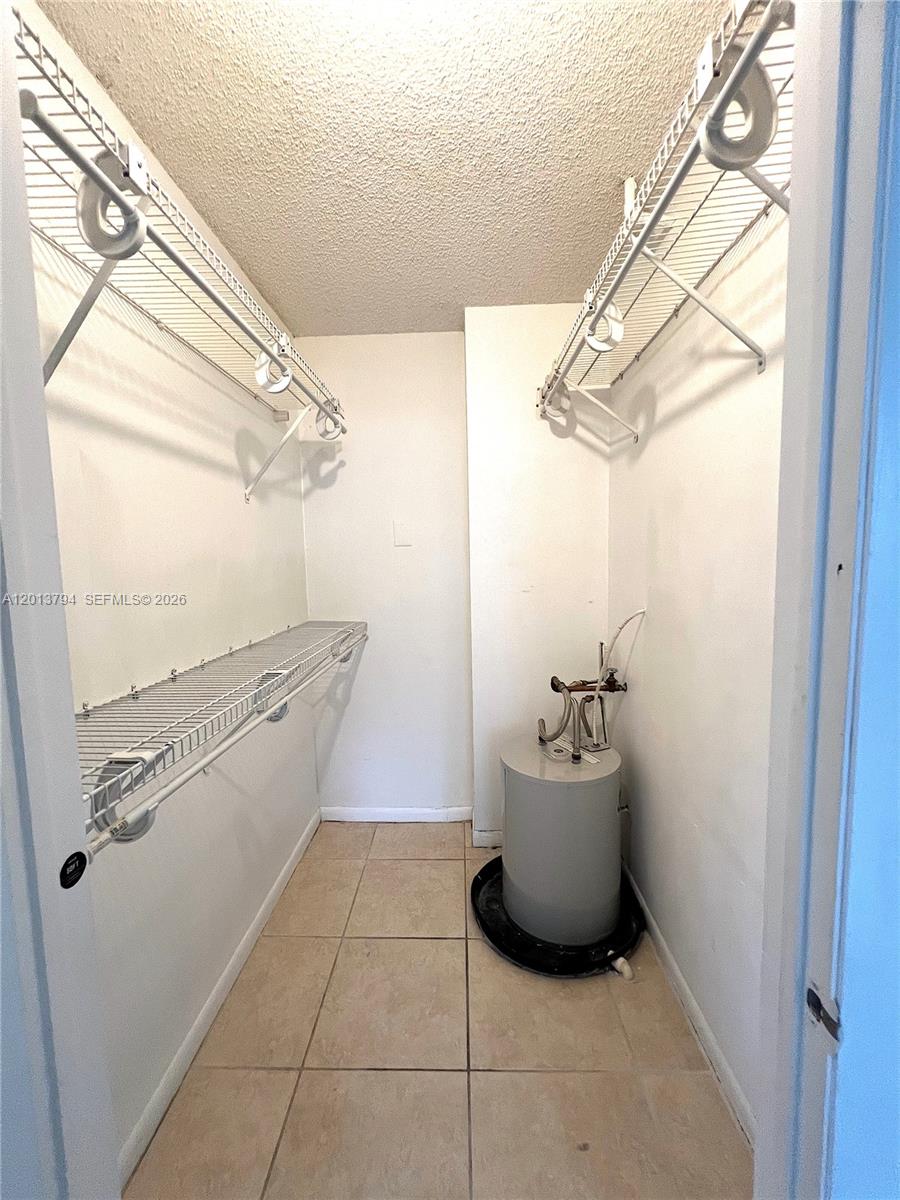 8373 Lake Dr 202 Property Photo 18