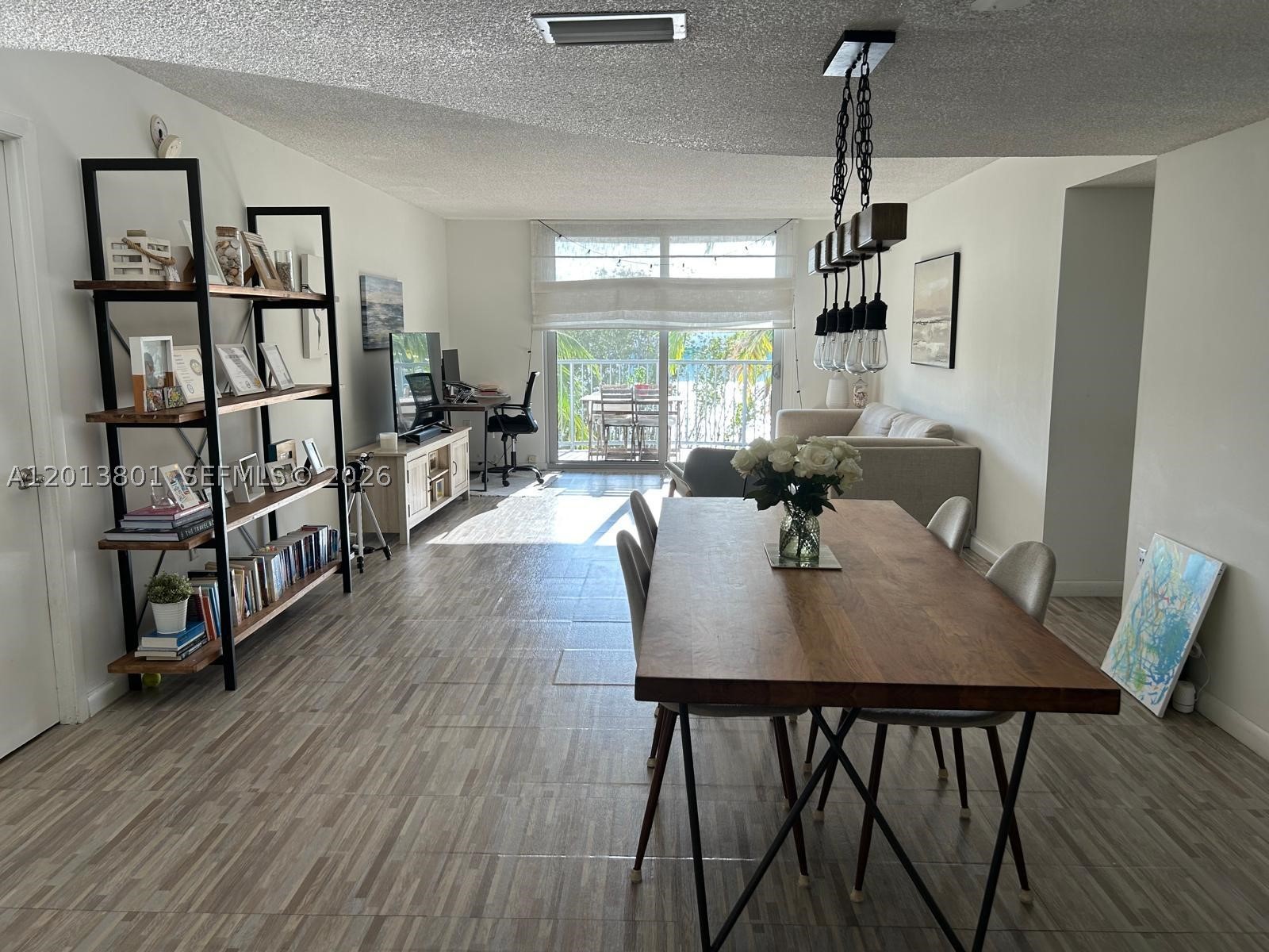 210 Sea View Dr 405 Property Photo 7