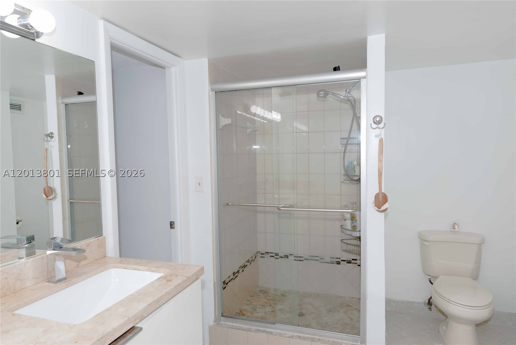 210 Sea View Dr 405 Property Photo 9