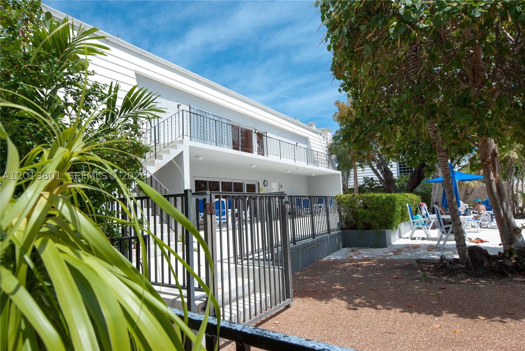 210 Sea View Dr 405 Property Photo 17