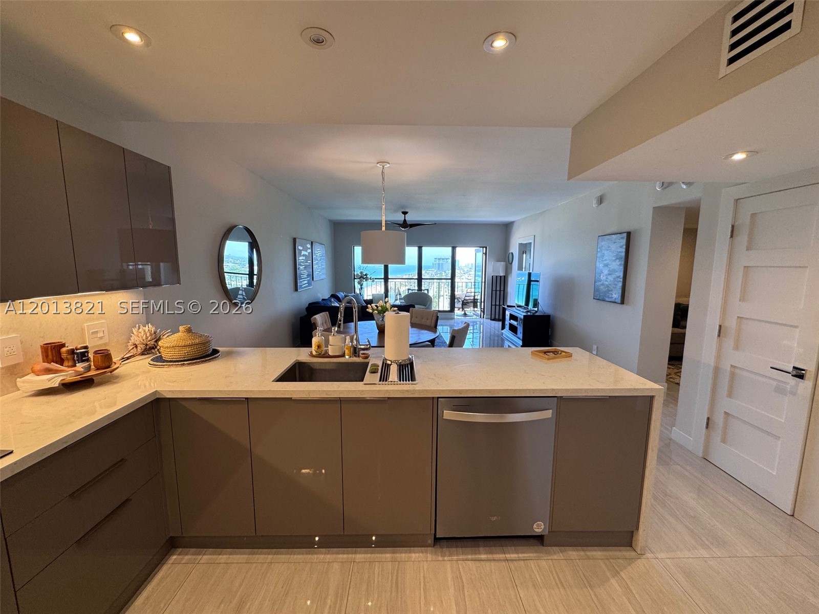 4900 N Ocean Blvd 1601 Property Photo 1
