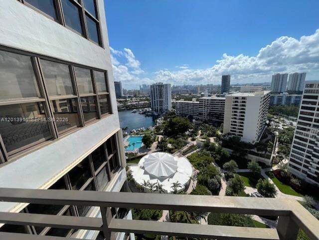 2500 Parkview Dr 2114 Property Photo 20
