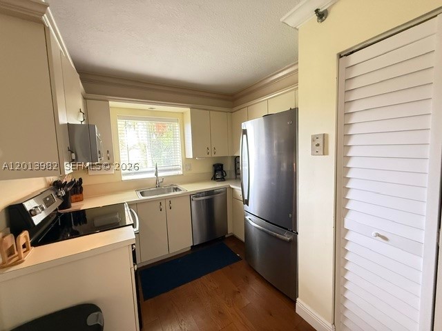 275 Palm Ave A205 Property Photo 11