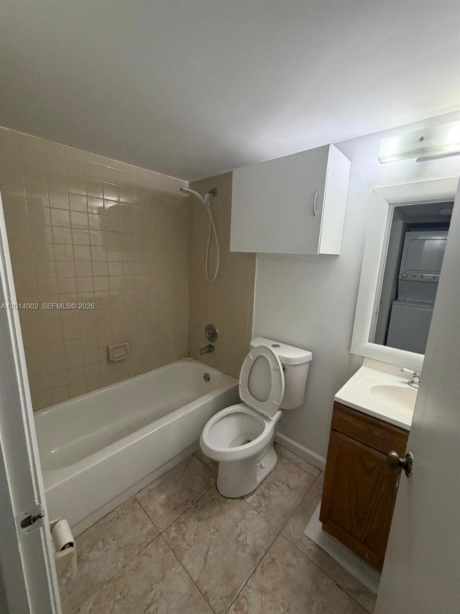20825 Ne 8th Ct 103-19 Property Photo 5