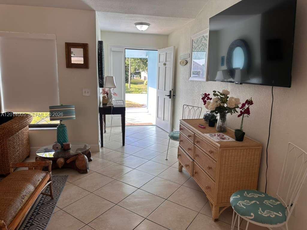1280 Sw Jacqueline Ave 1280 Property Photo 3