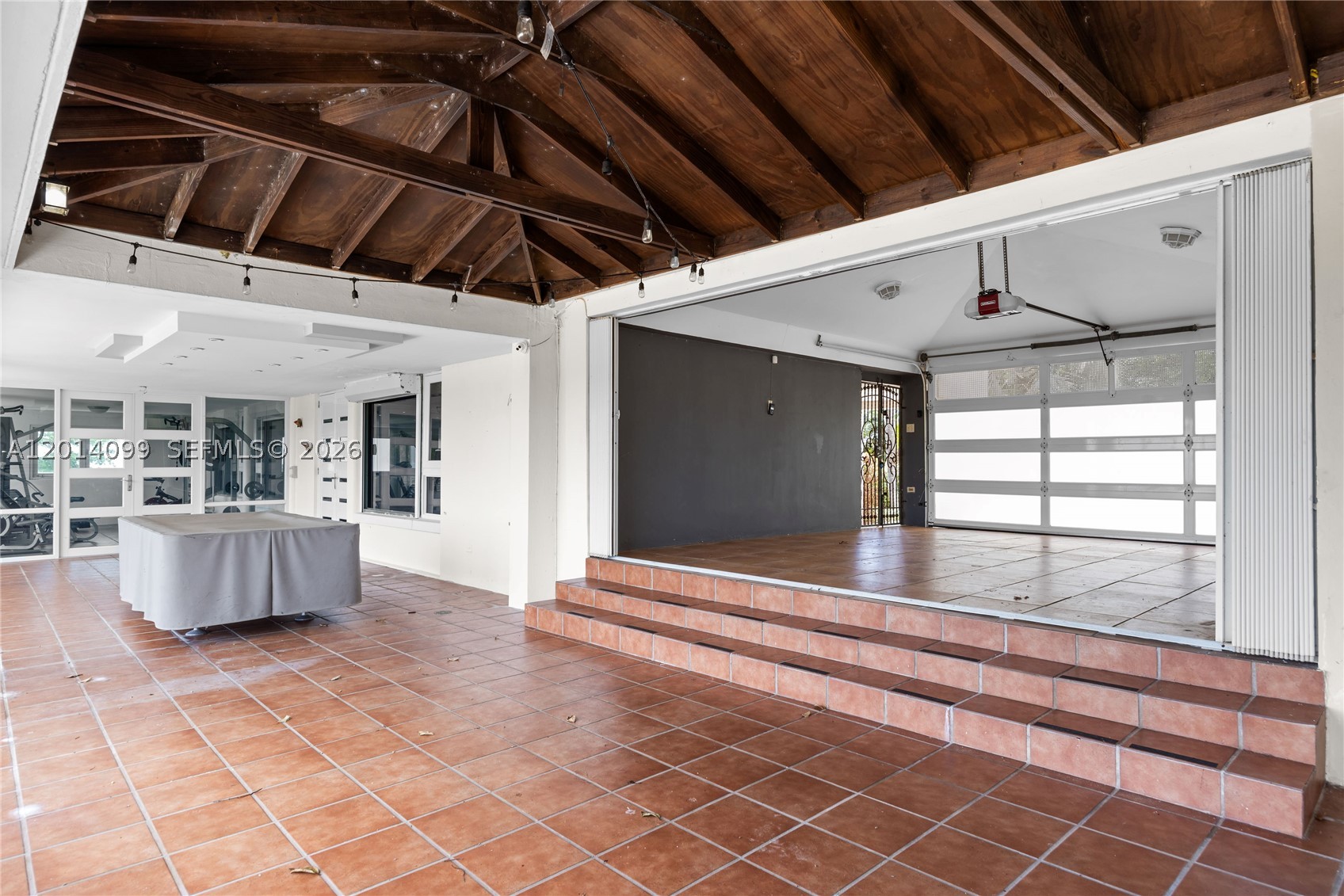 95 N Melao Property Photo 12