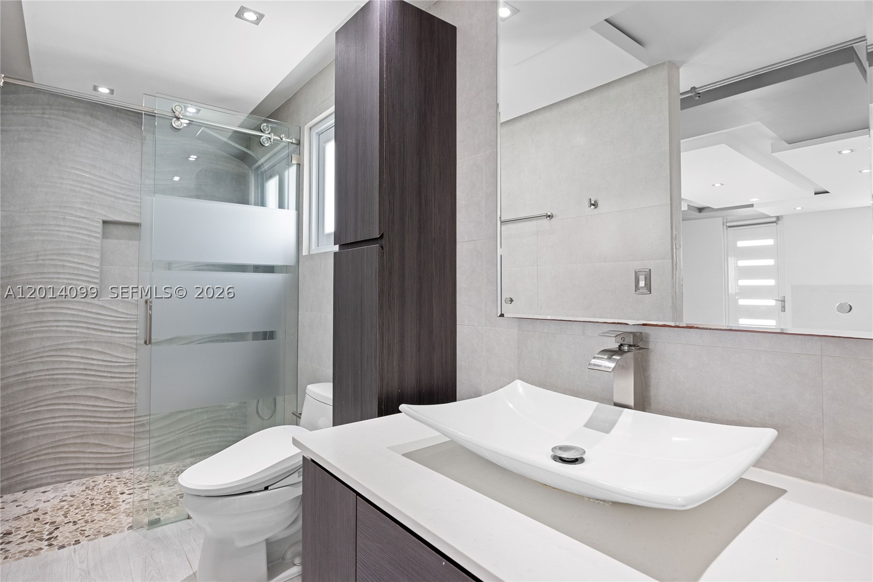 95 N Melao Property Photo 35