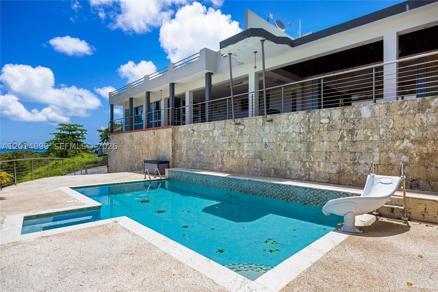 95 N Melao Property Photo 43