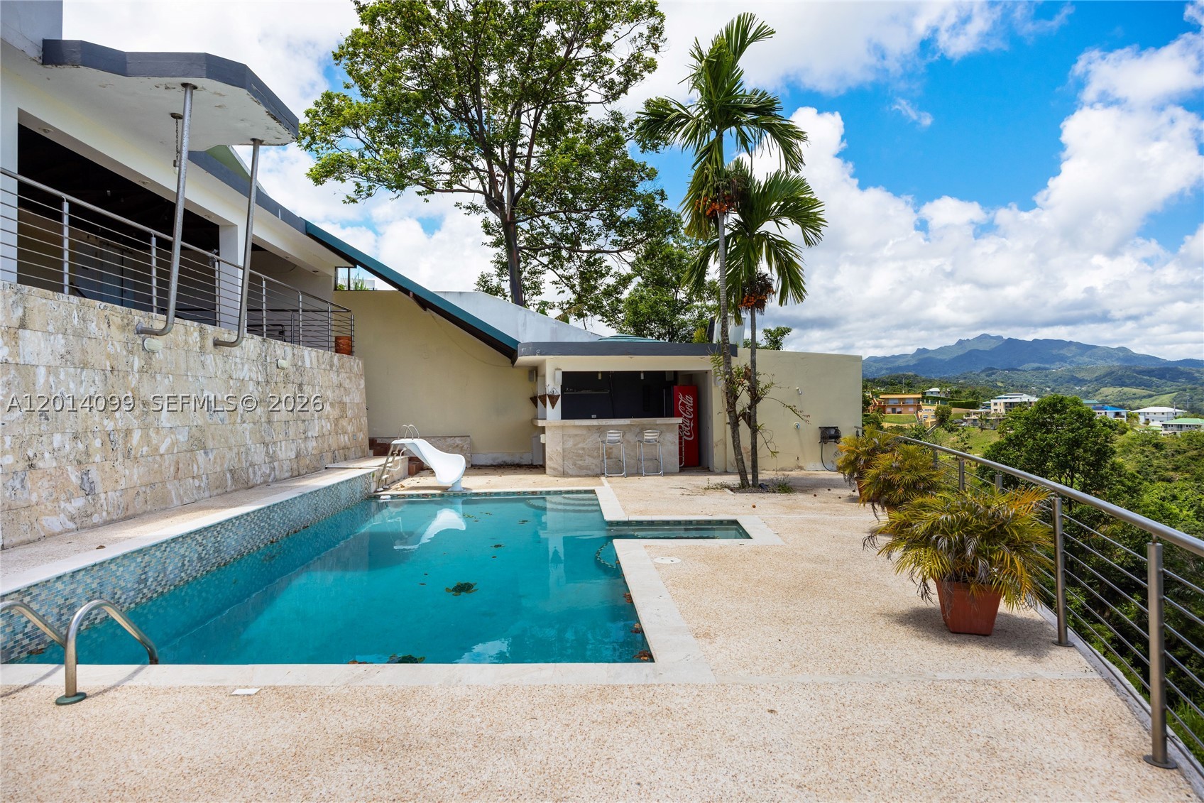95 N Melao Property Photo 44