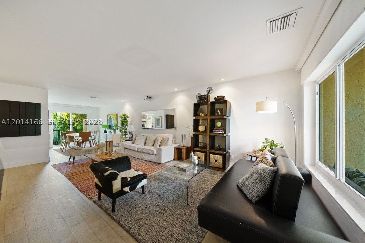 232 Sea View Dr 108 Property Photo 5