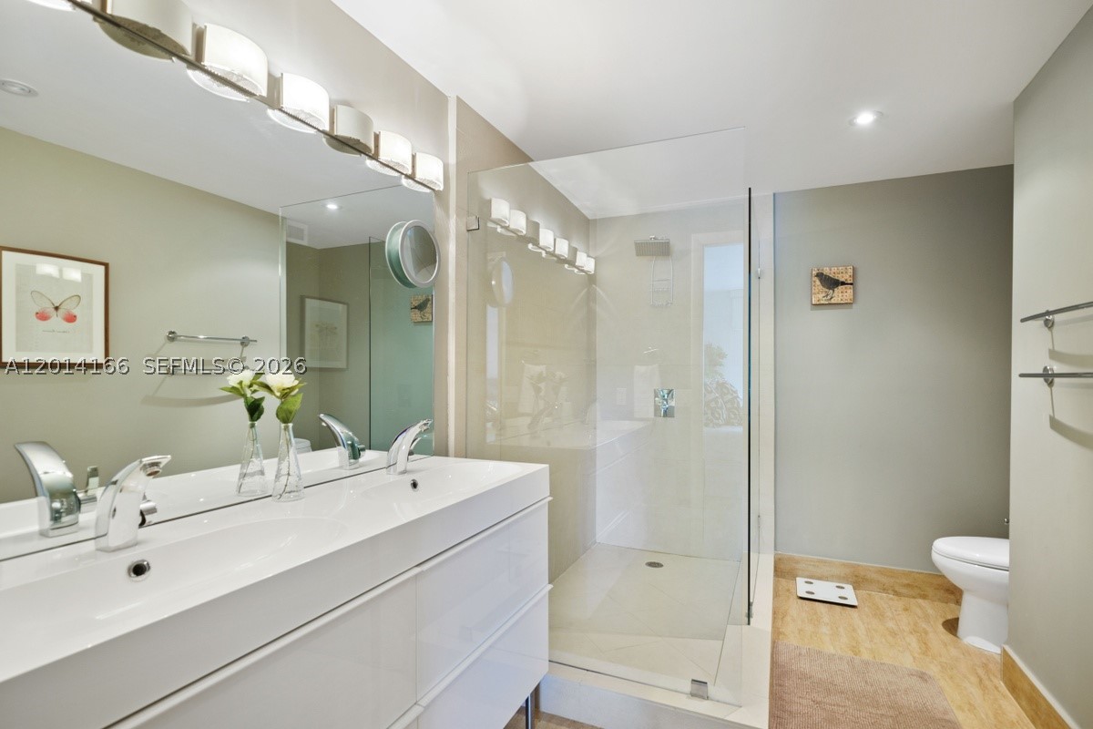 232 Sea View Dr 108 Property Photo 20