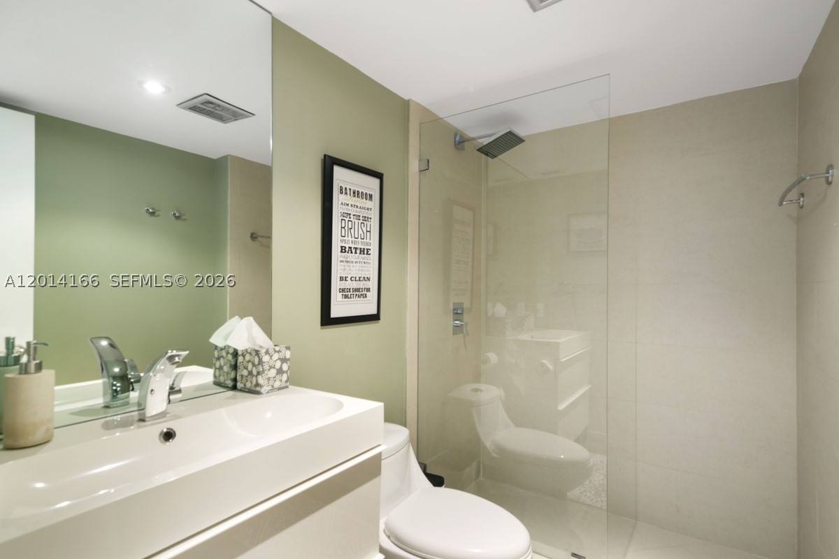 232 Sea View Dr 108 Property Photo 22