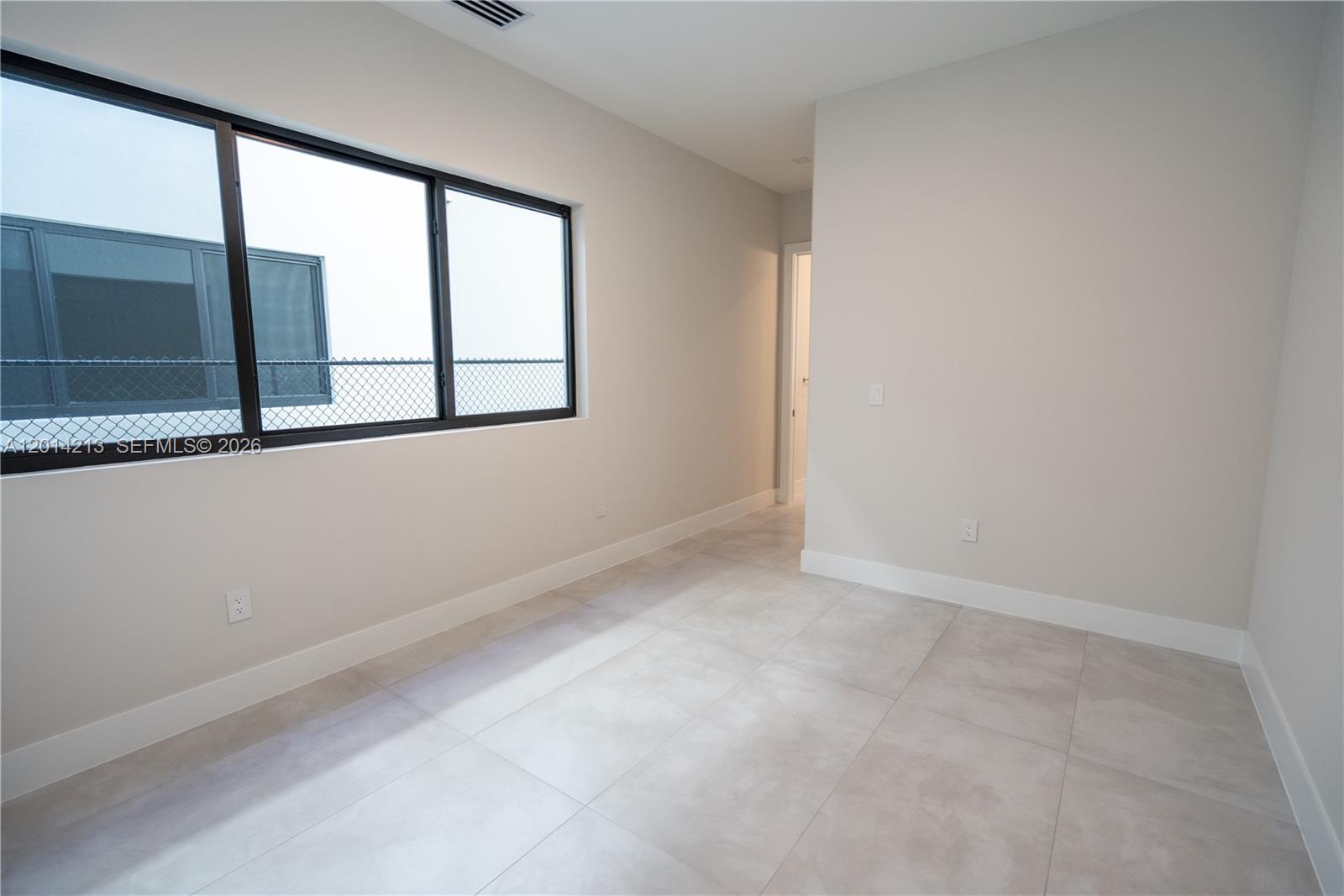 2745 Sw 23 Ter Property Photo 12