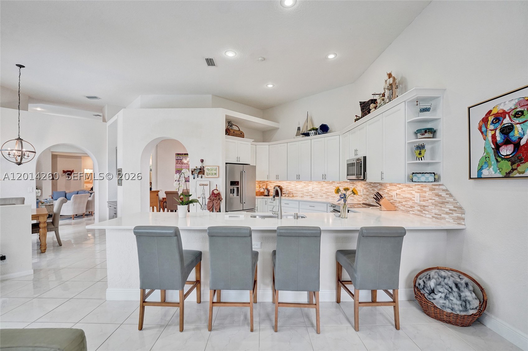 1640 Island Way Property Photo 1