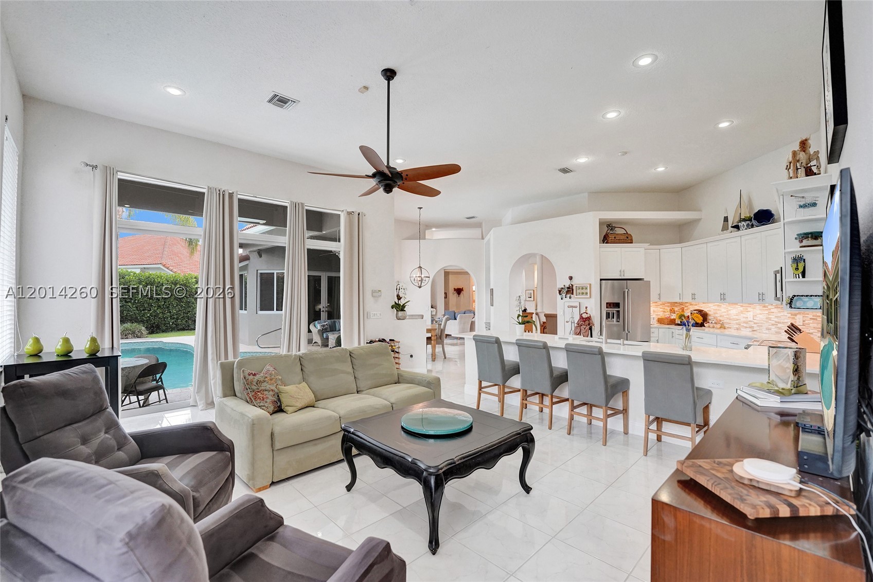 1640 Island Way Property Photo 18
