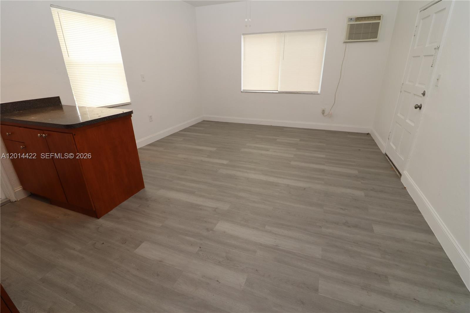 835 83rd St Property Photo 17