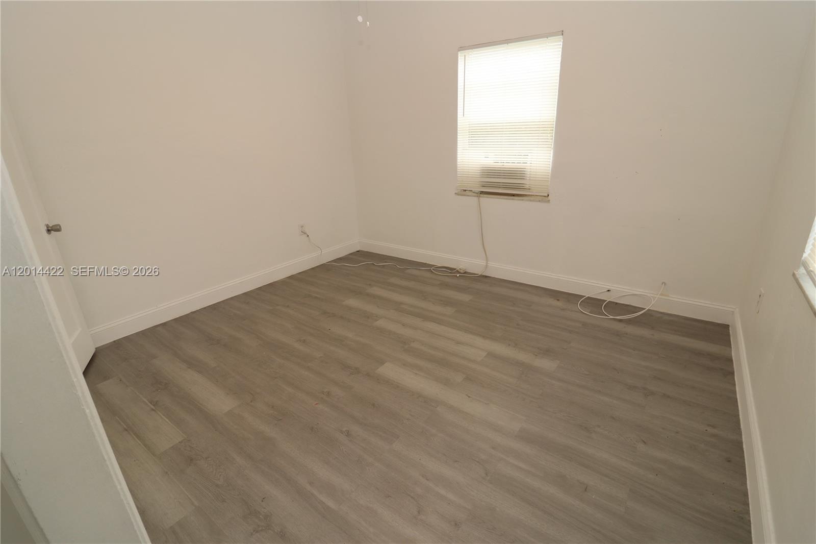 835 83rd St Property Photo 20