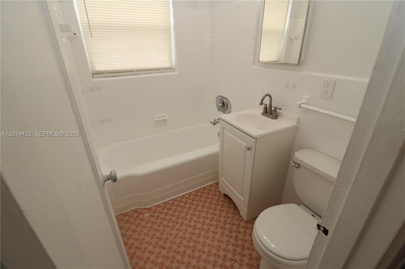 835 83rd St Property Photo 22