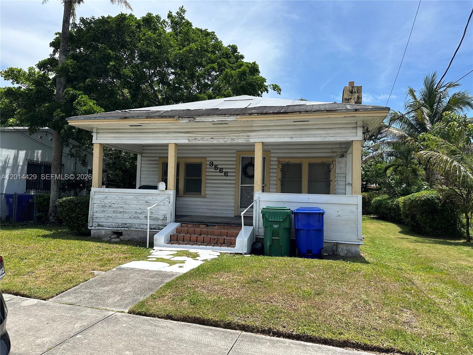 3566 Thomas Ave Property Photo 1