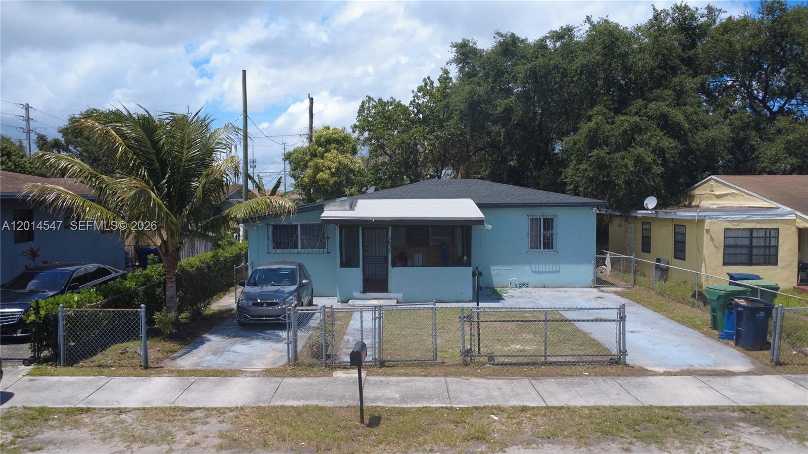 1631 Nw 114th St Property Photo 1