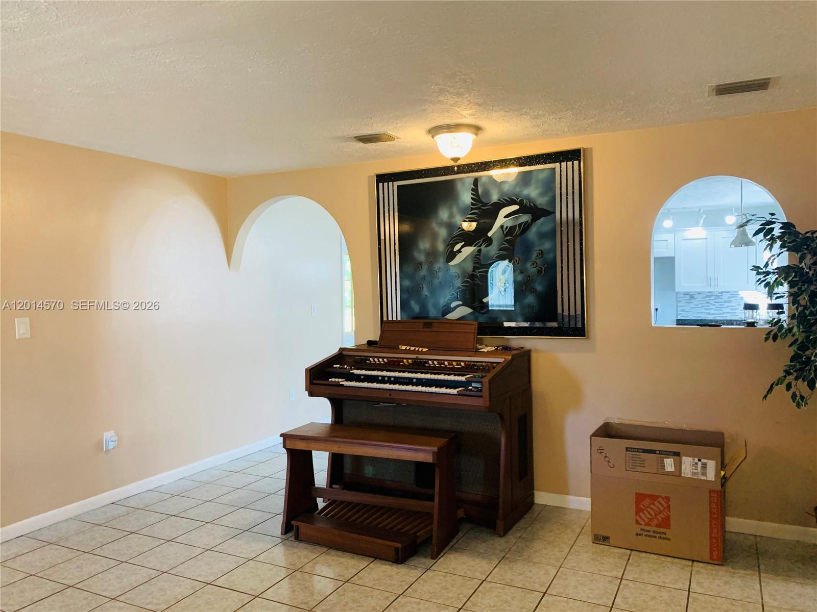 196 Jamison Ave Property Photo 20