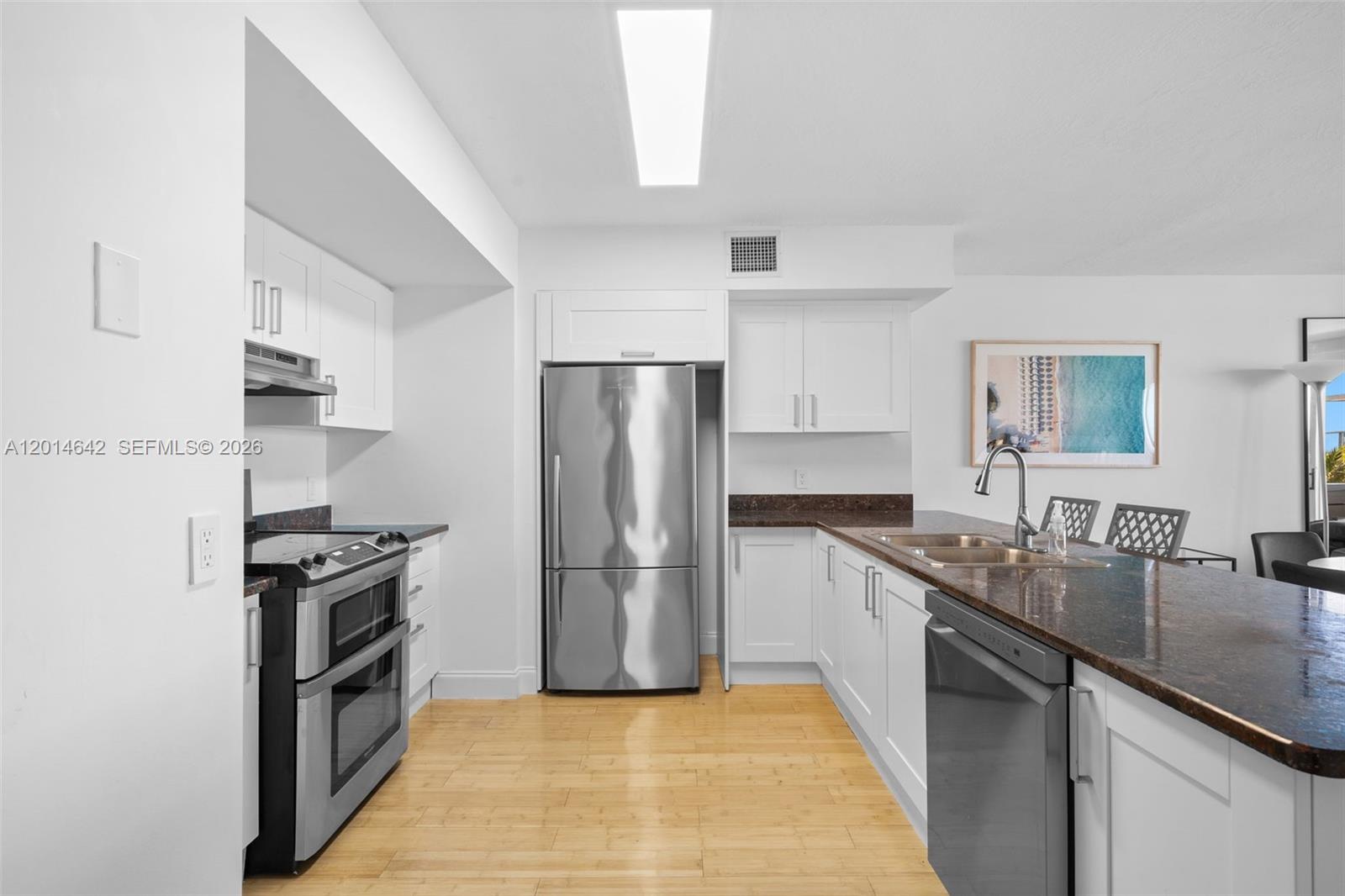 9499 Collins Ave 403 Property Photo 5