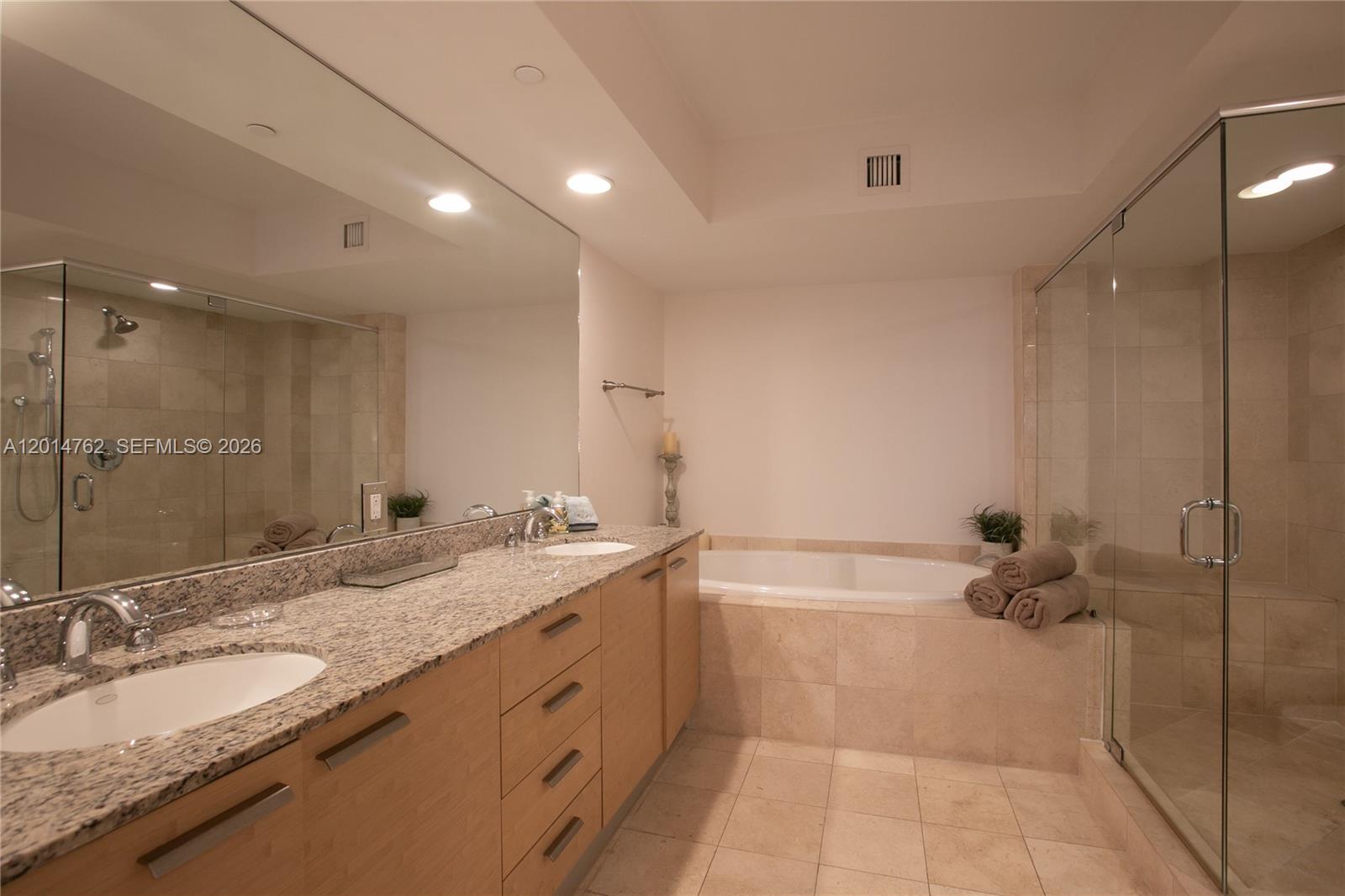 1830 S Ocean Dr 4504 Property Photo 15