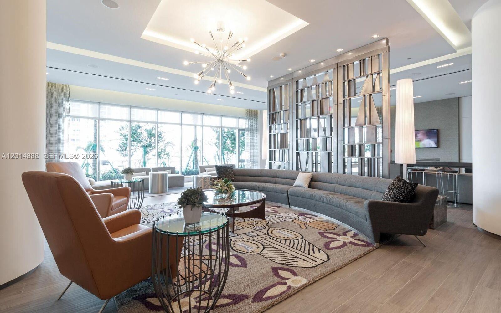 17111 Biscayne Blvd Ph2 Property Photo 4