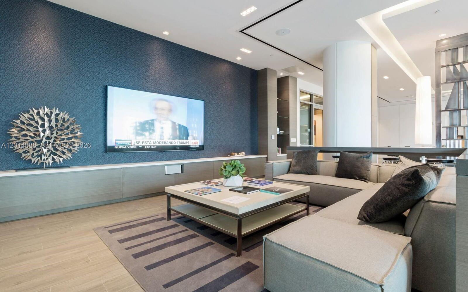 17111 Biscayne Blvd Ph2 Property Photo 5