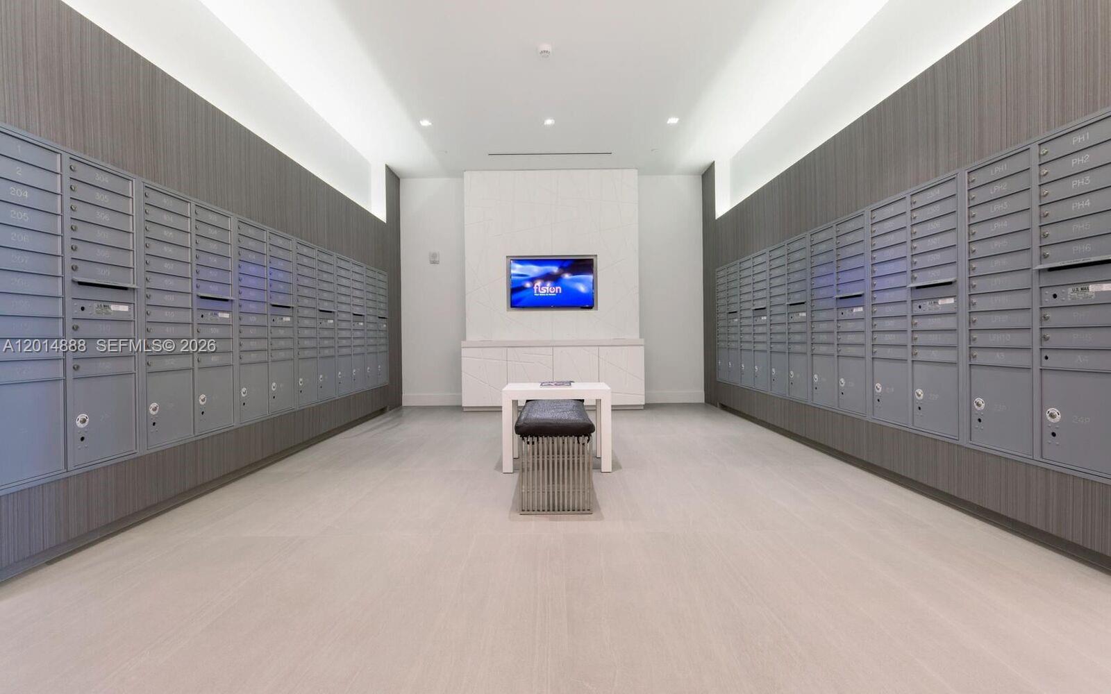 17111 Biscayne Blvd Ph2 Property Photo 11