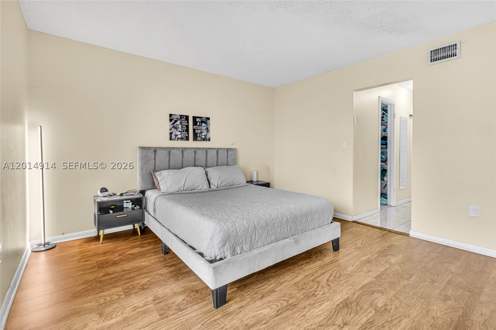4040 N Hills Dr 20 Property Photo 12