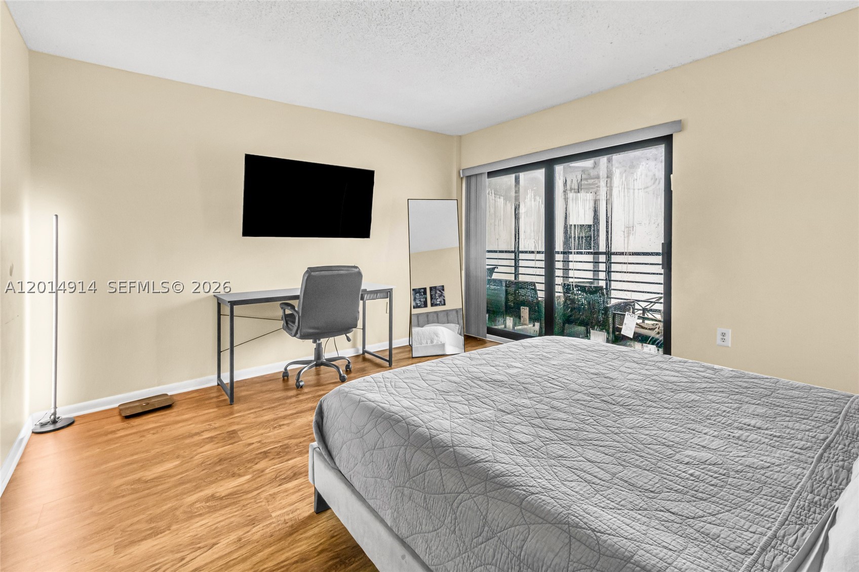 4040 N Hills Dr 20 Property Photo 13