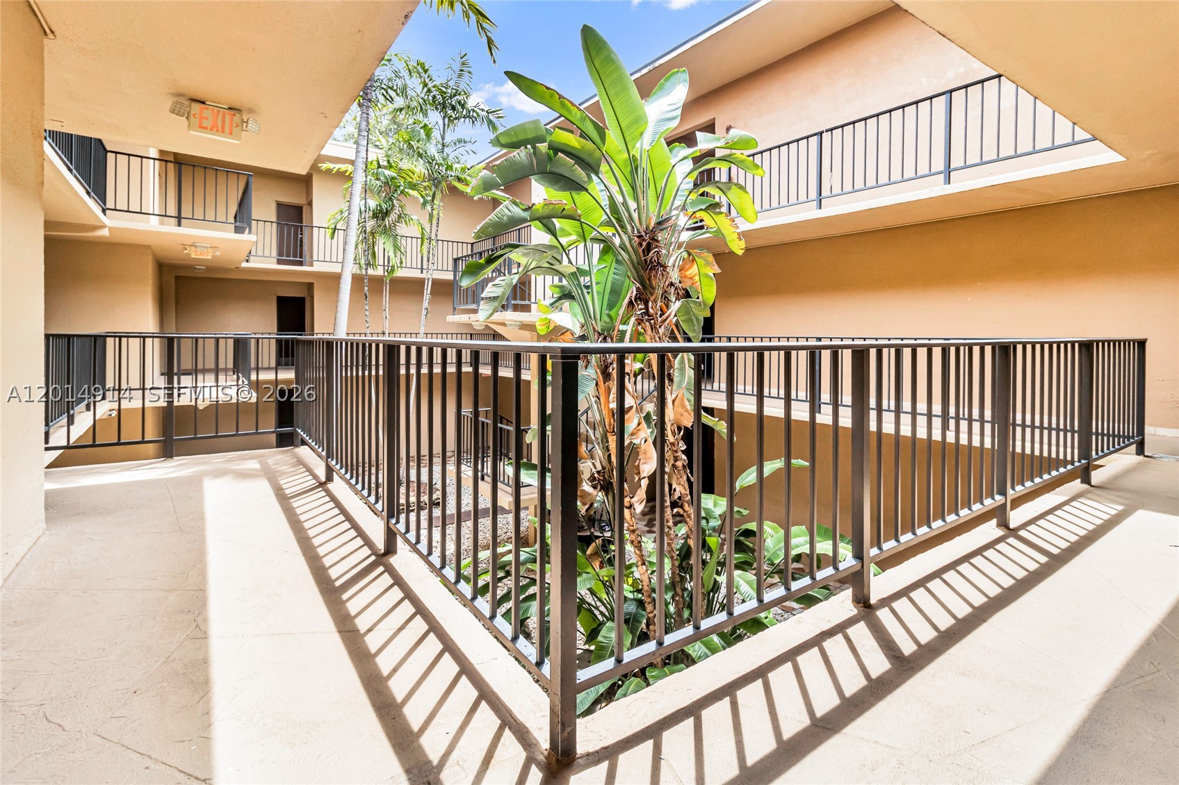 4040 N Hills Dr 20 Property Photo 16